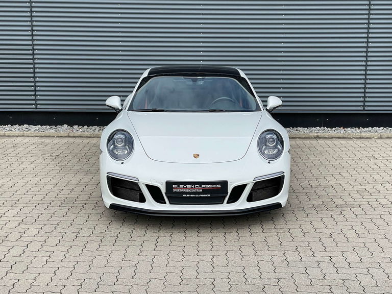 Porsche 991.2 Carrera GTS