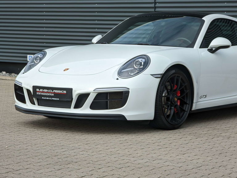 Porsche 991.2 Carrera GTS