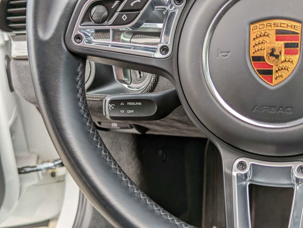 Porsche 991.2 Carrera GTS