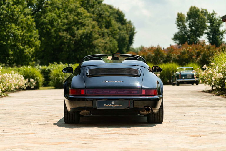 Porsche 964 Carrera 2 Speedster