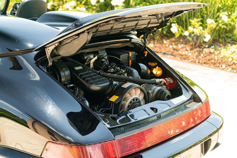 Porsche 964 Carrera 2 Speedster
