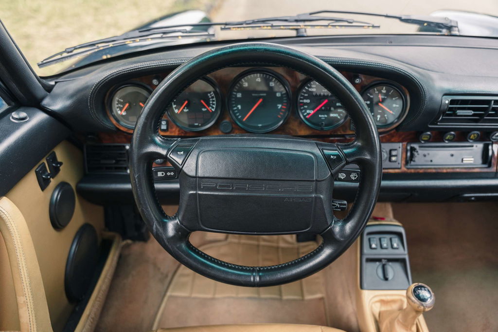 Porsche 964 Carrera 2