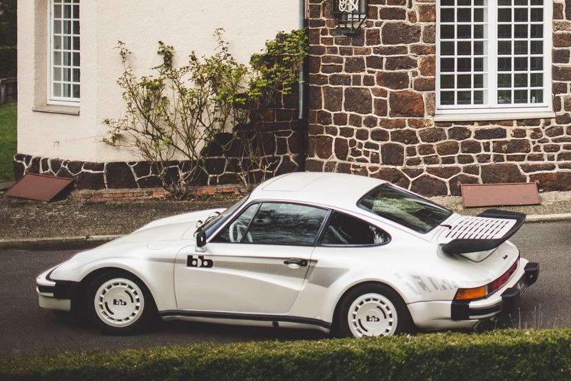 Porsche 911 Turbo Flachbau
