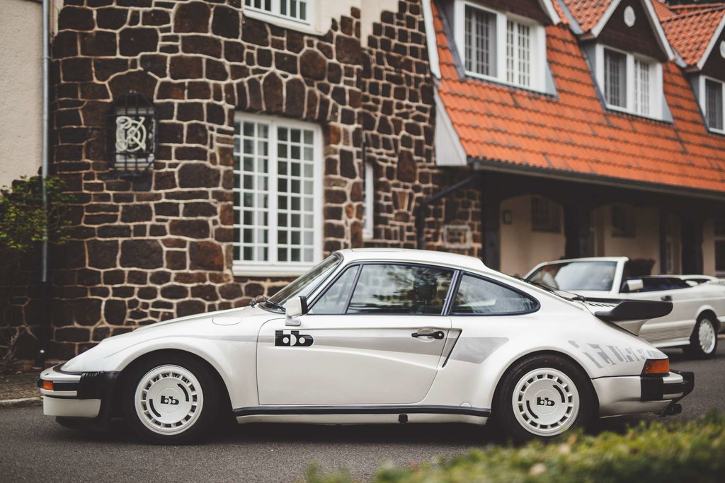 Porsche 911 Turbo Flachbau