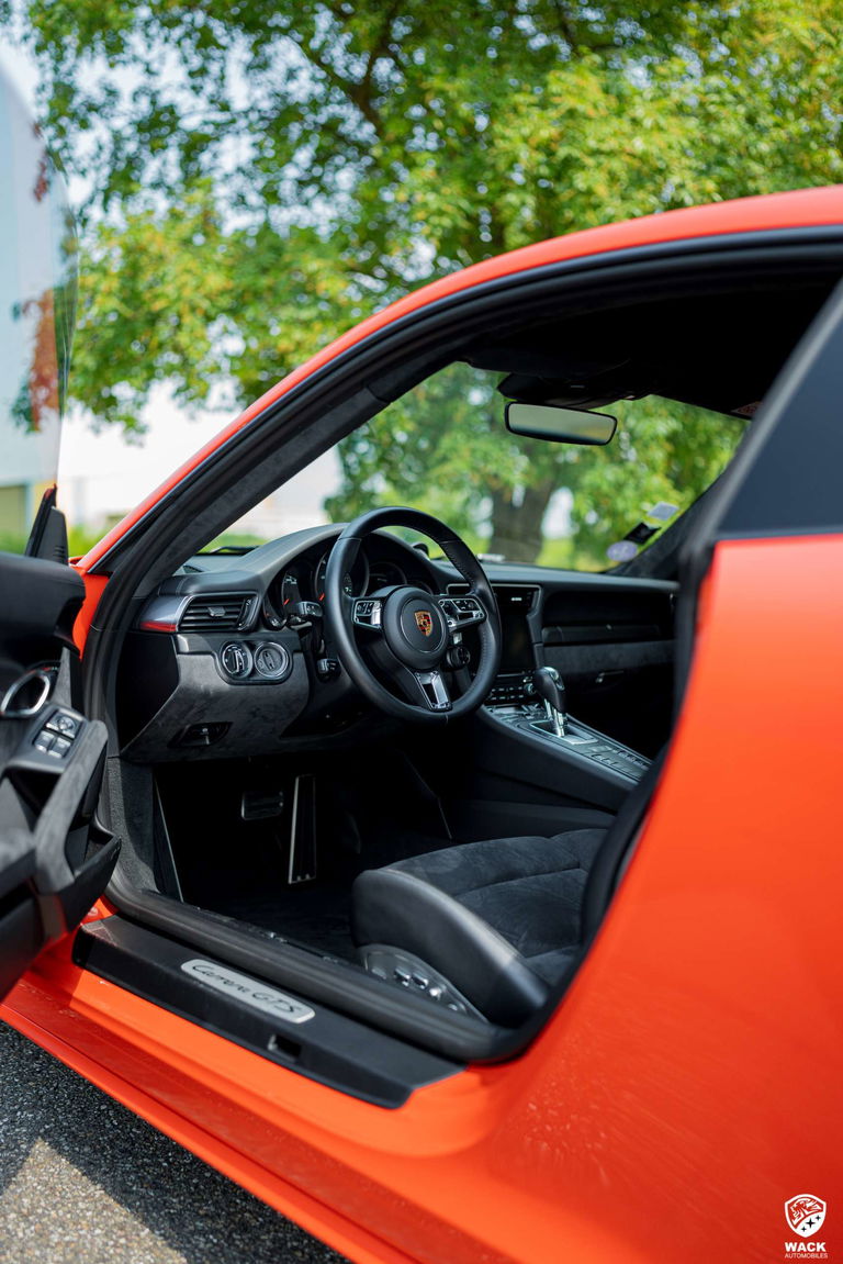 Porsche 991.2 Carrera GTS