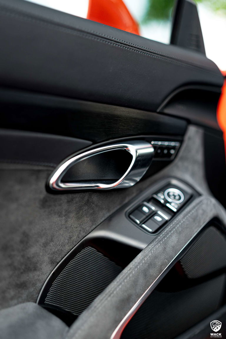 Porsche 991.2 Carrera GTS