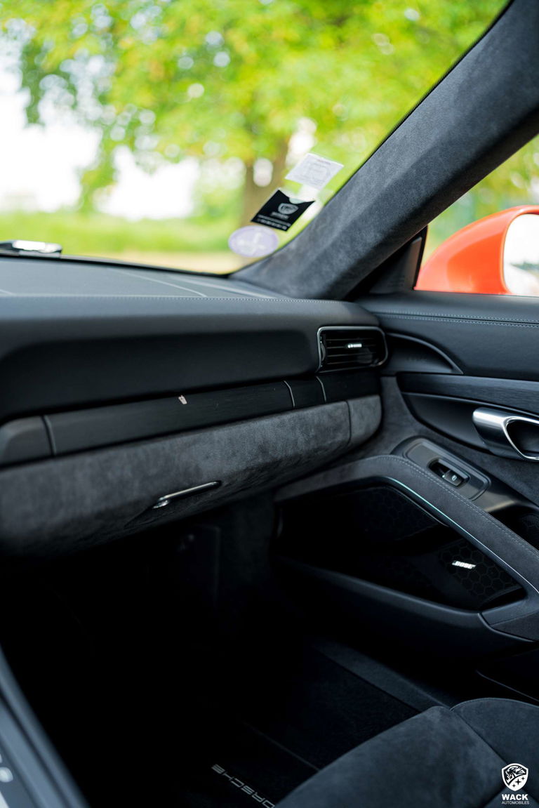 Porsche 991.2 Carrera GTS