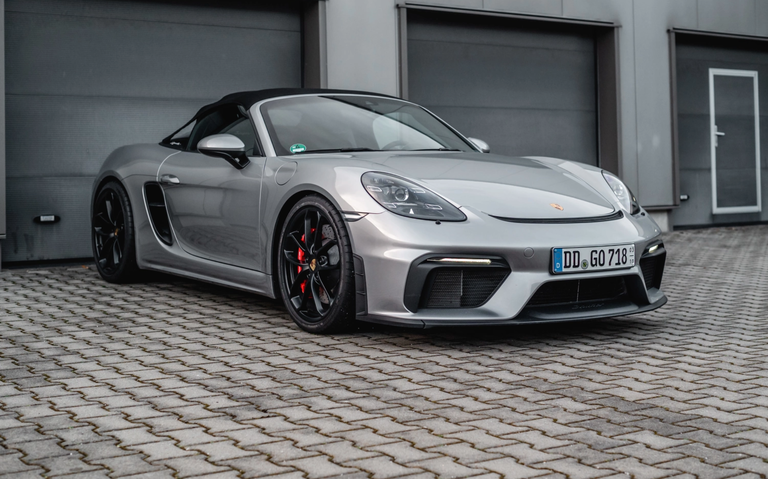 Porsche 718 Spyder
