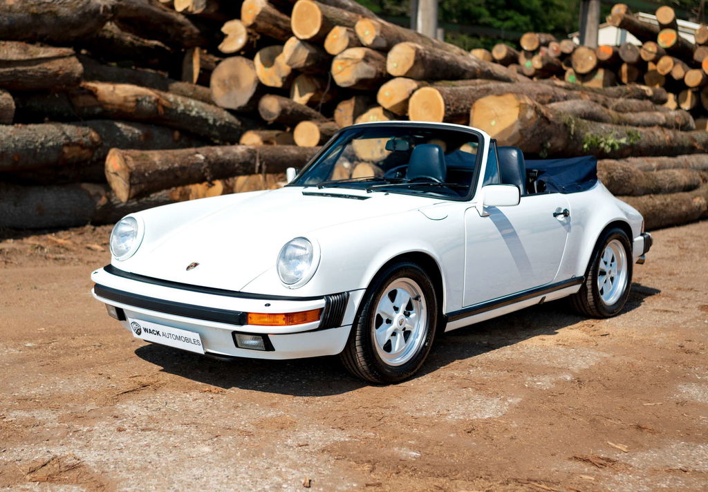 Porsche 911 Carrera 3.2 (US)