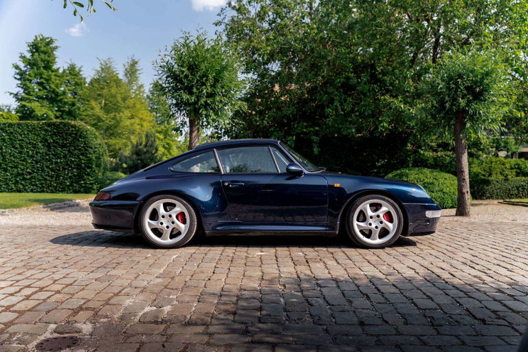 Porsche 993 Carrera 4S