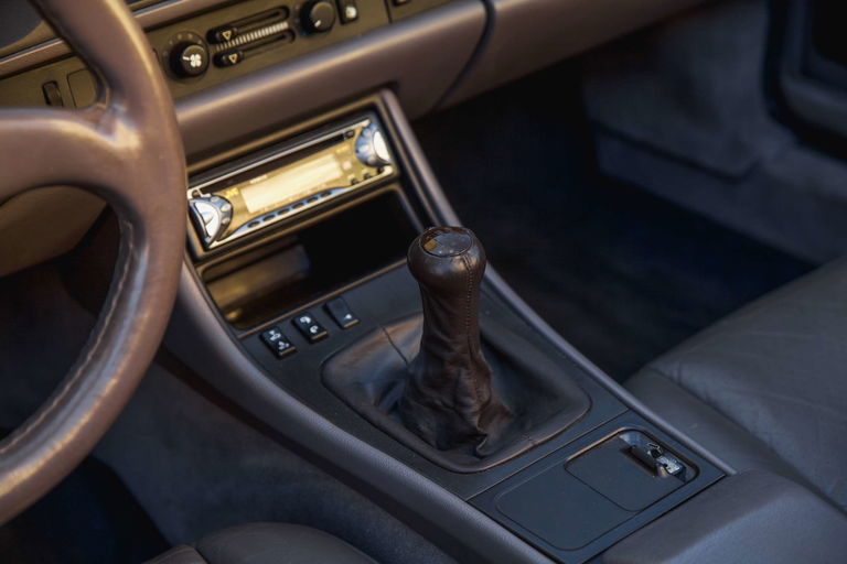 Porsche 944 Turbo Cabriolet