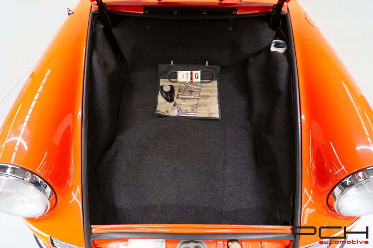 Porsche 911 S (F-Modell)