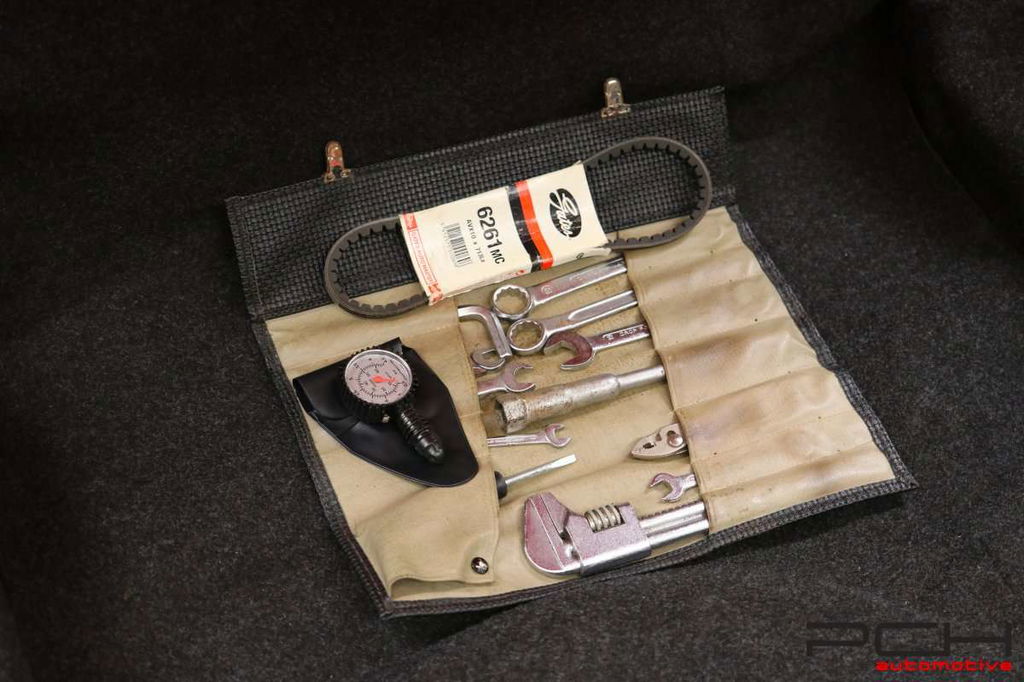 Porsche 911 S (F-Modell)