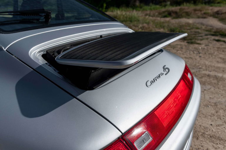 Porsche 993 Carrera 4S