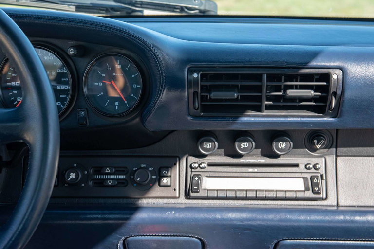 Porsche 993 Carrera 4S