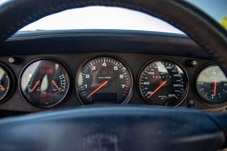 Porsche 993 Carrera 4S