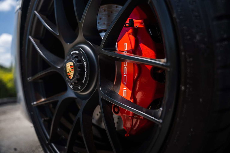 Porsche 991.2 Carrera GTS