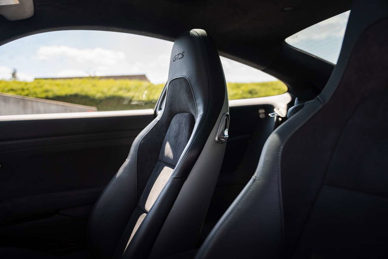 Porsche 991.2 Carrera GTS