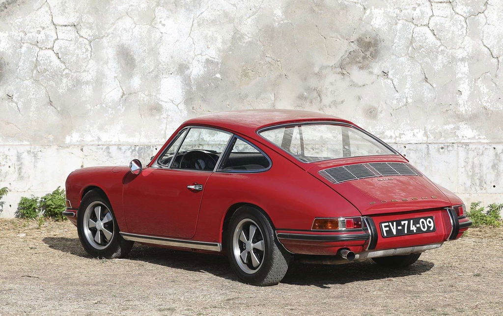 Porsche 911 S (F-Modell)