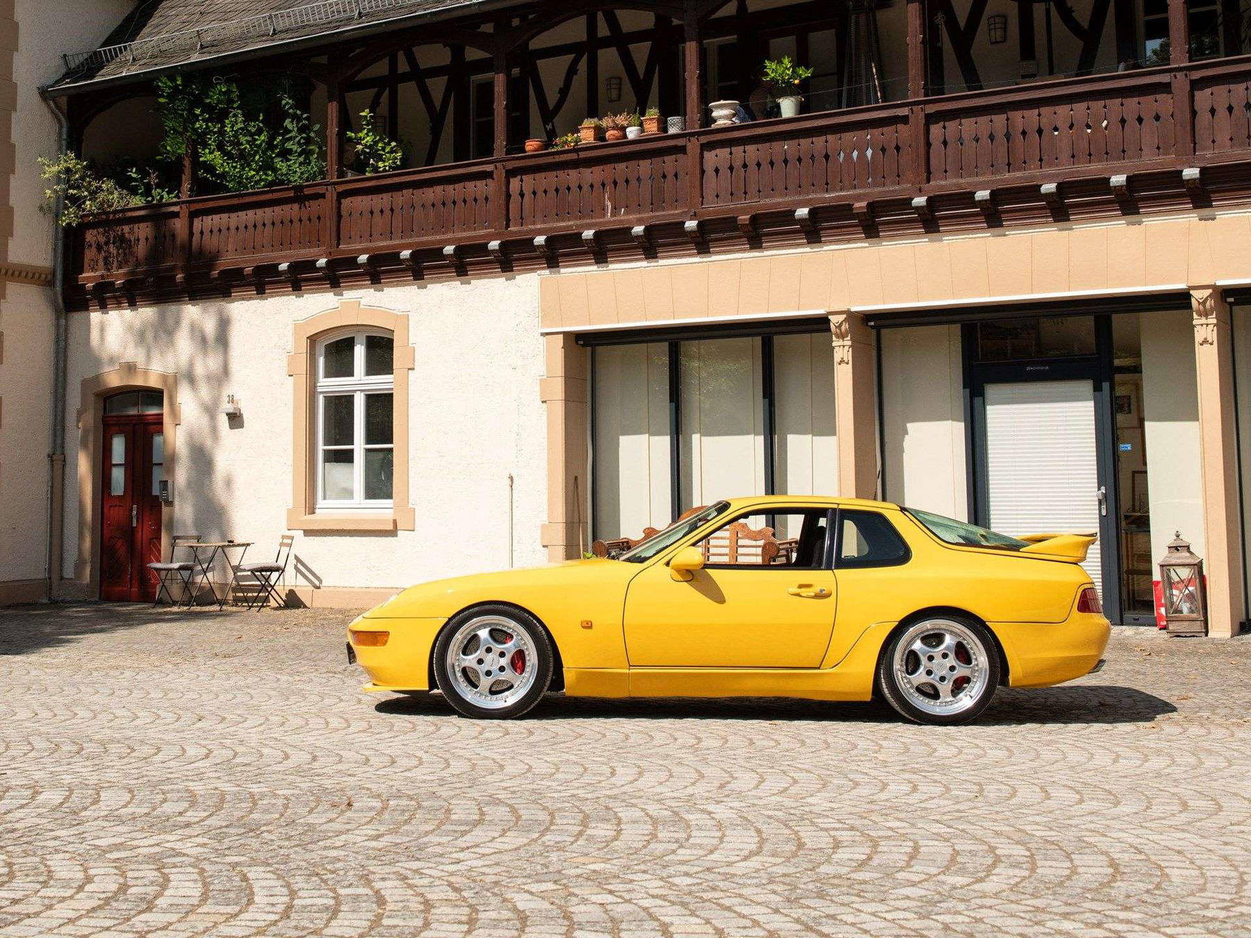 ハッピー 1992 Porsche 968 Coupe 6-Speed for sale on BaT Auctions