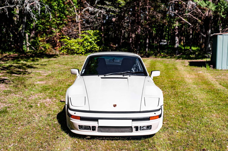 Porsche 911 Turbo Flachbau