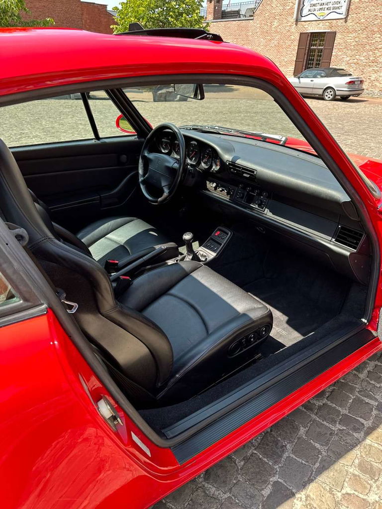 Porsche 993 Carrera 3.8