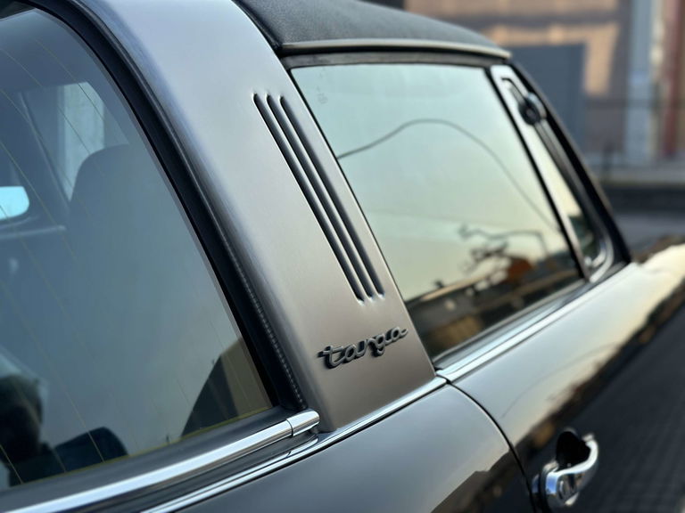 Porsche 911 Carrera 2,7