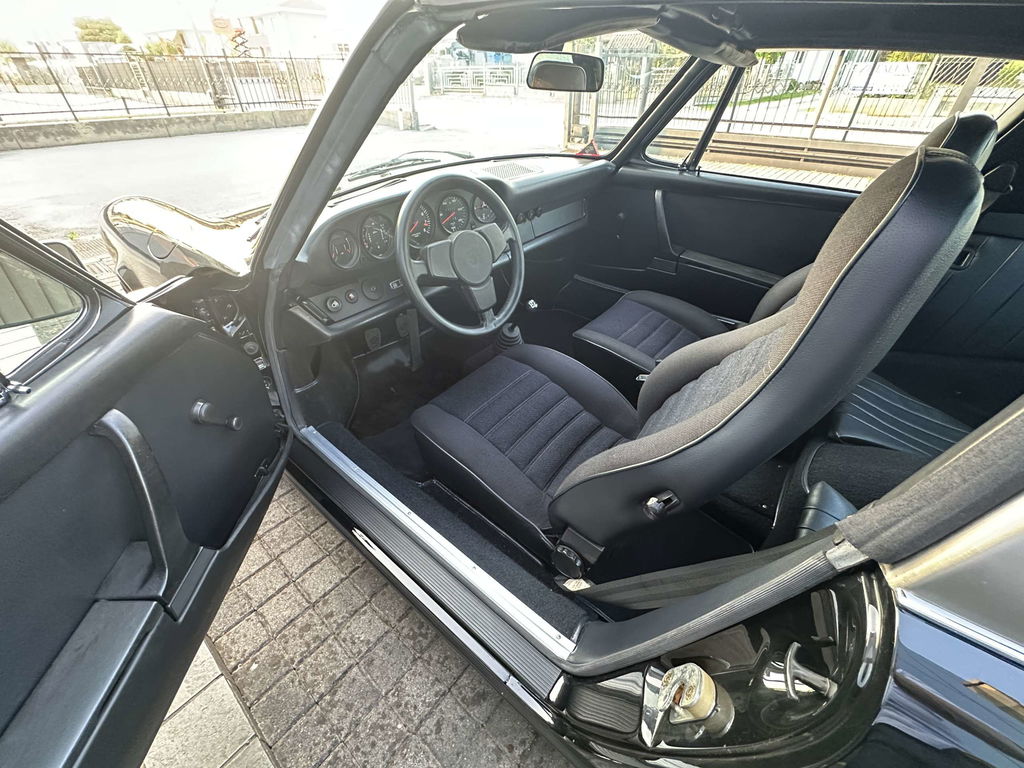 Porsche 911 Carrera 2,7