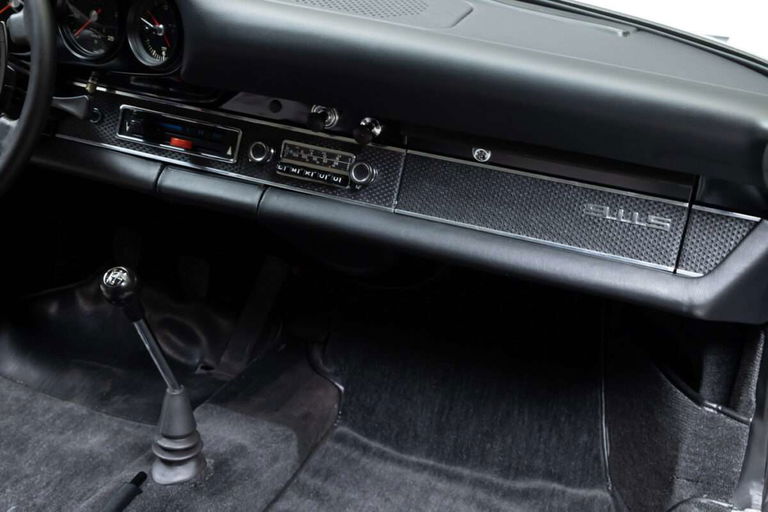 Porsche 911 S (F-Modell)