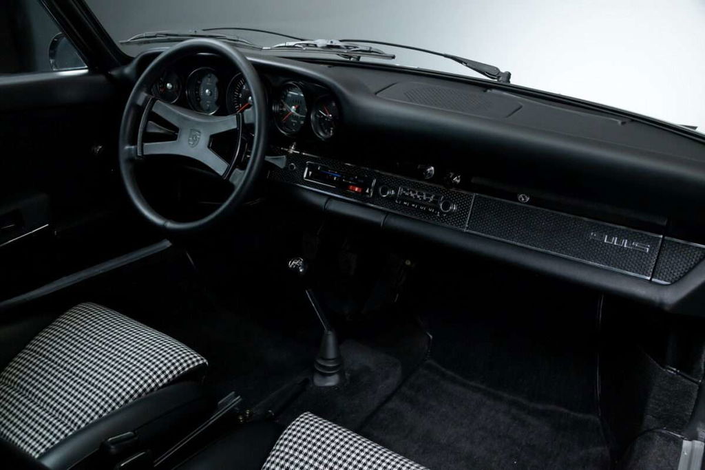 Porsche 911 S (F-Modell)