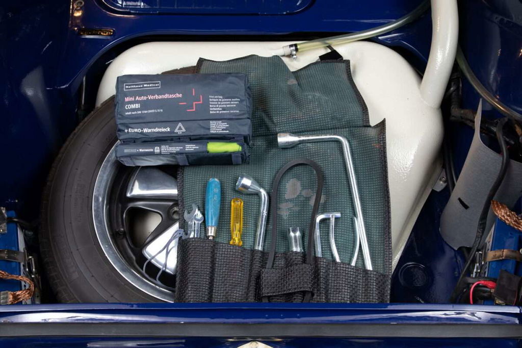 Porsche 911 S (F-Modell)