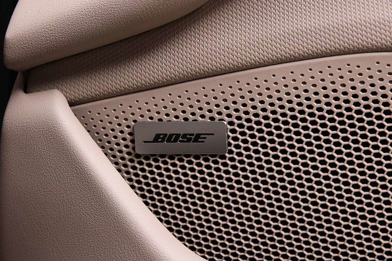 Porsche Taycan 4 Cross Turismo