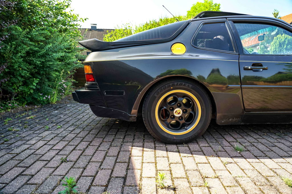 Porsche 944 Coupé