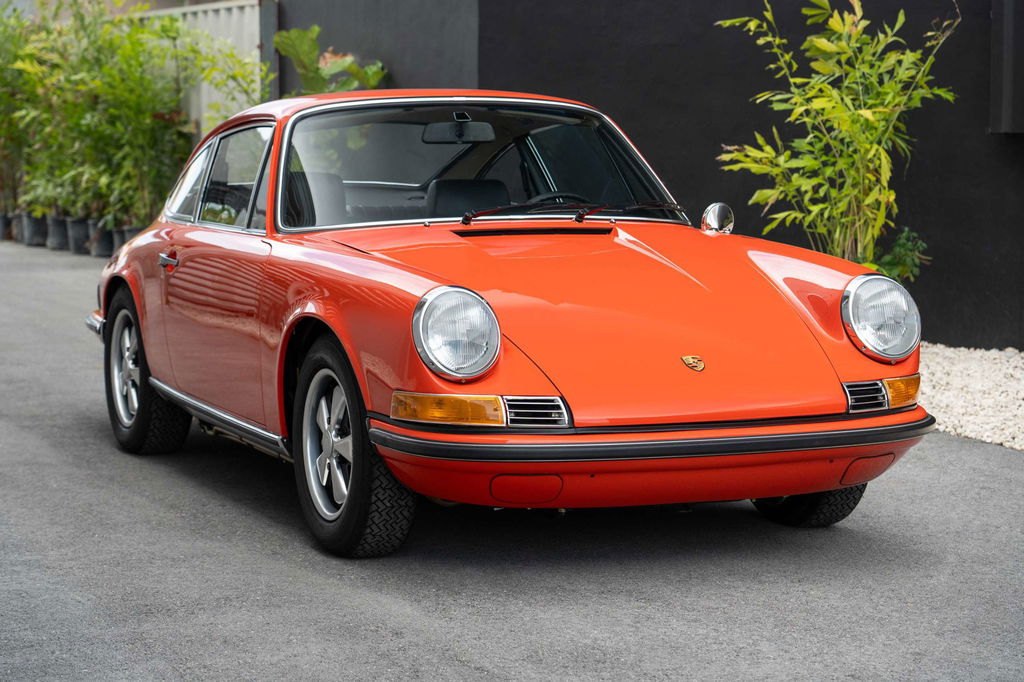 Porsche 911 E