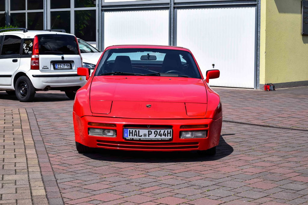 Porsche 944 Coupé