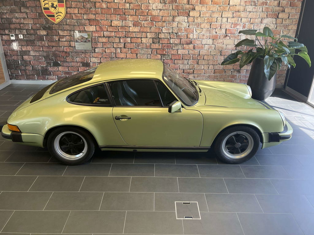 Porsche 911 SC