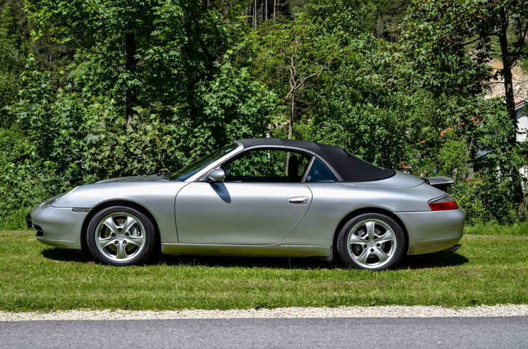 Porsche 996 Carrera