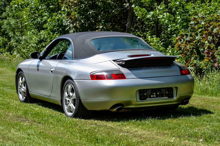 Porsche 996 Carrera