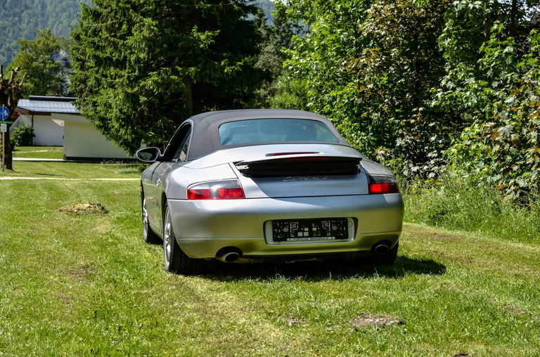 Porsche 996 Carrera