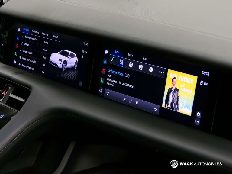 Porsche Taycan 4 Cross Turismo