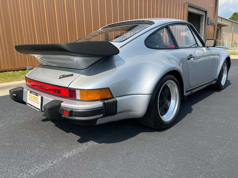 Porsche 911 Modified