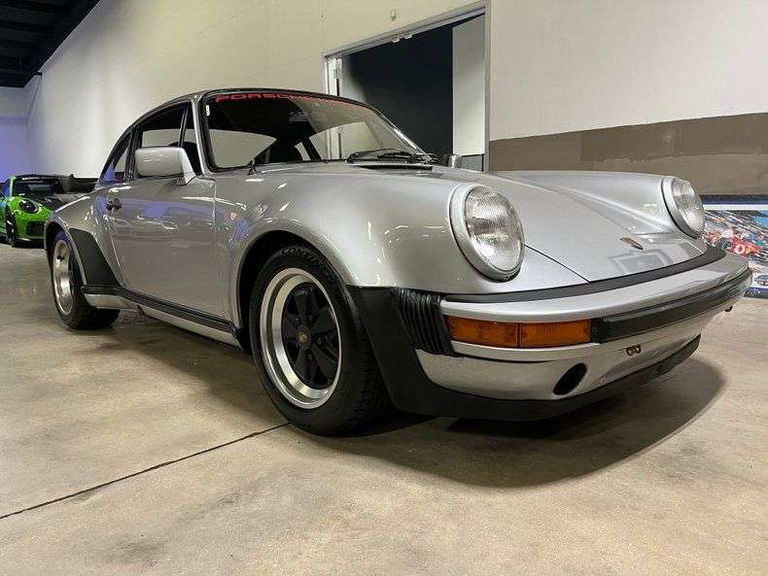 Porsche 911 Modified