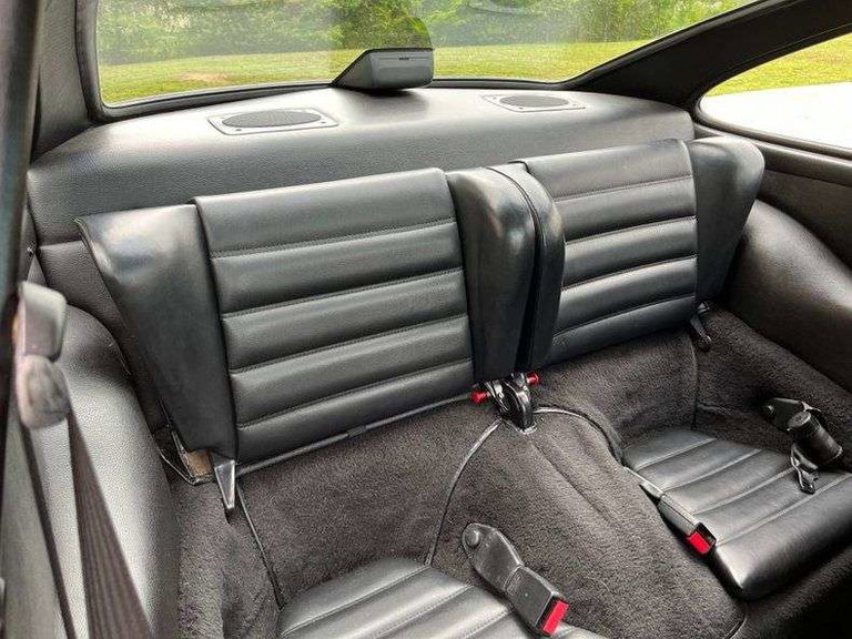 Porsche 911 Carrera 3.2 (US)