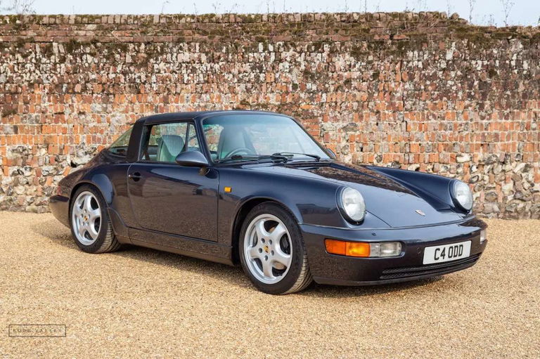 Porsche 964 Carrera 4