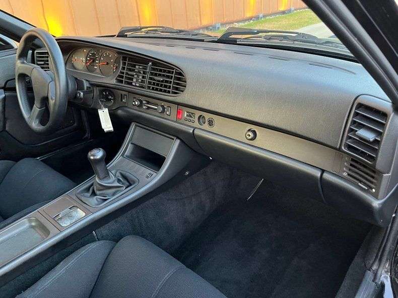 Porsche 968 Club Sport