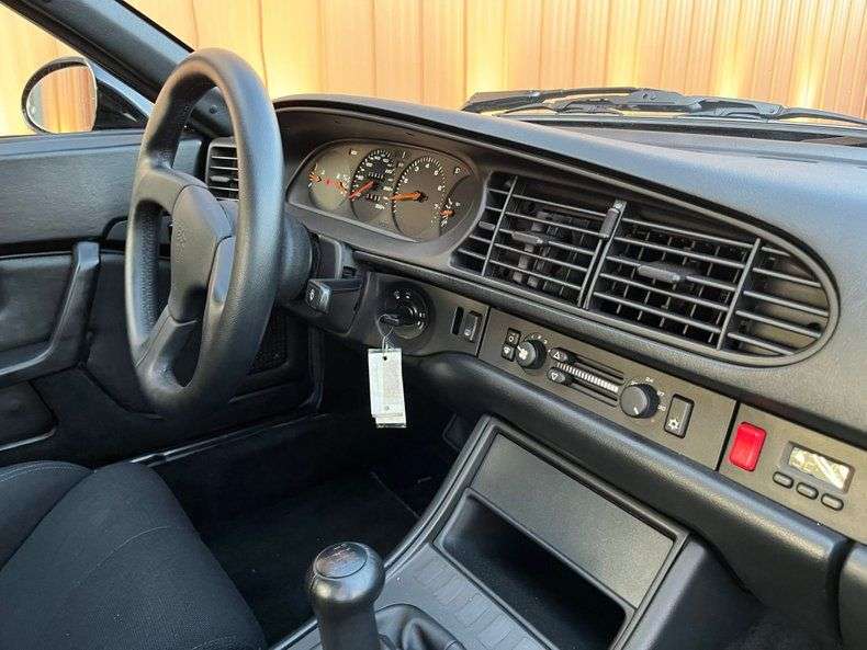 Porsche 968 Club Sport