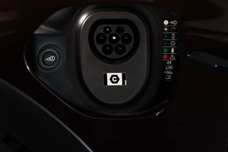 Porsche Taycan 4S Cross Turismo