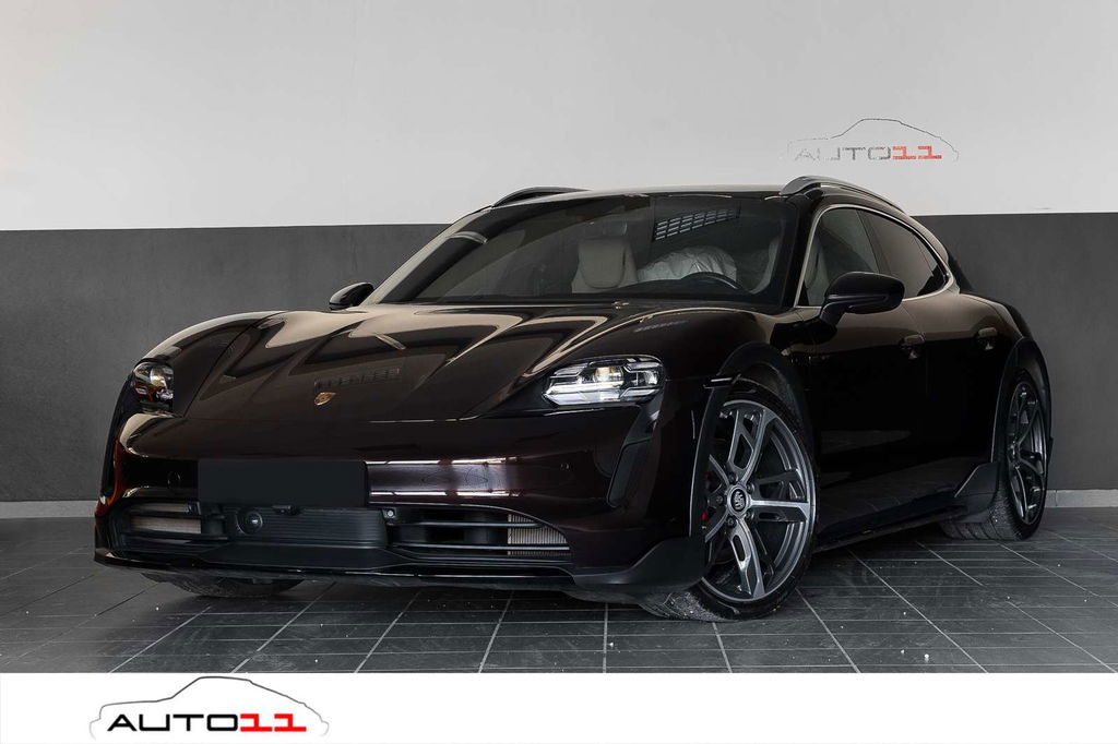 Porsche Taycan 4S Cross Turismo