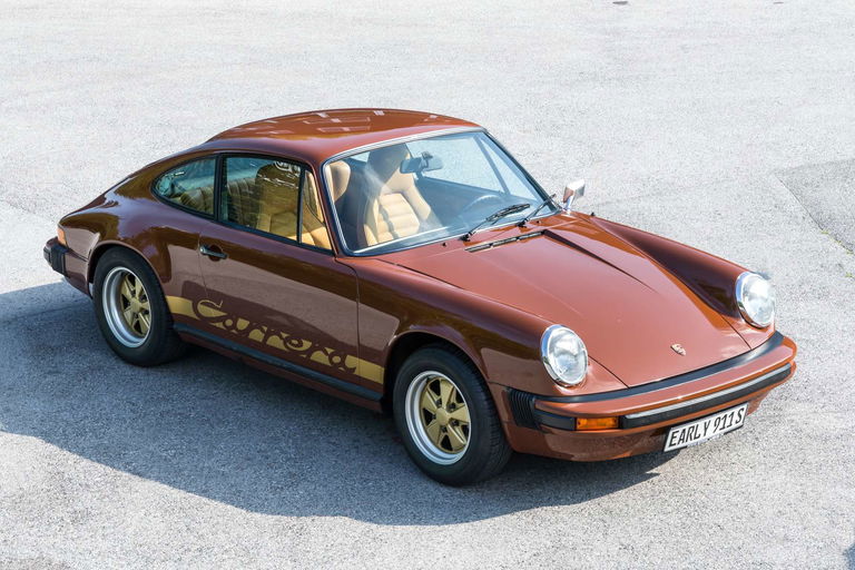 Porsche 911 Carrera 2.7