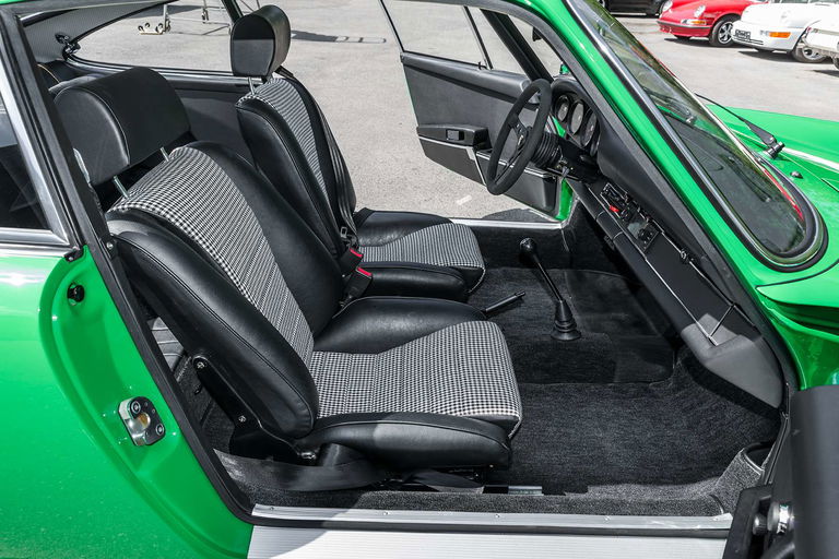 Porsche 911 S (F-Modell)